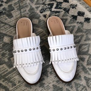 White slide on faux leather shoes